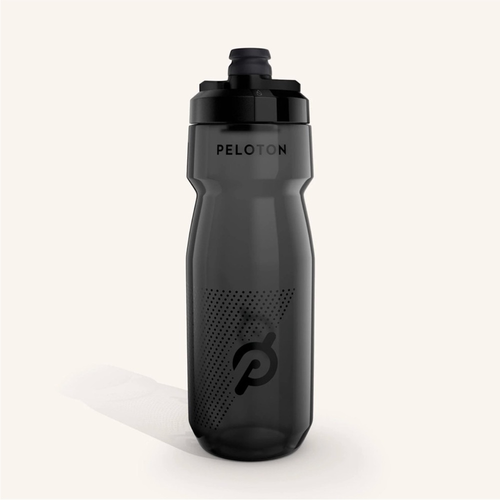 Peloton x Camelbak Black Podium Sport Plastic Water Bottle 24 oz